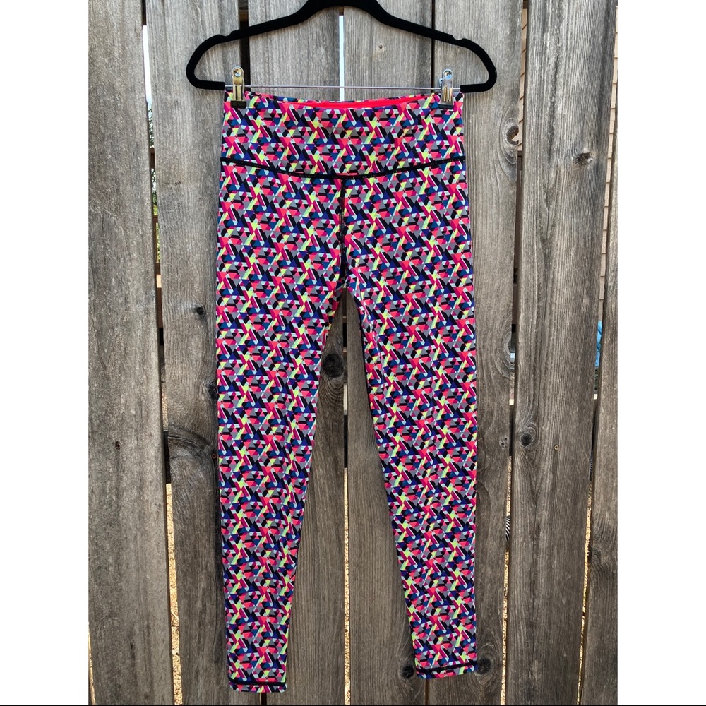 Victoria Secret Knockout Leggings